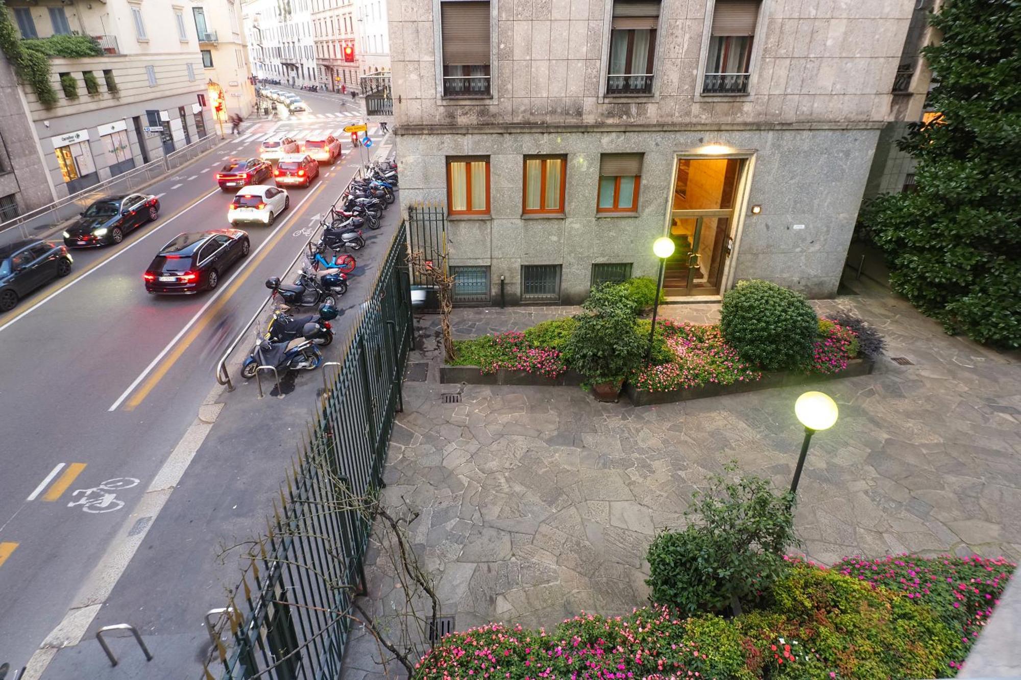 Contempora Apartments - Visconti Di Modrone Milán Exterior foto